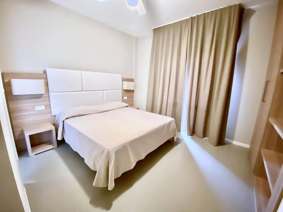 Hotel Maioli Misano Adriatico Zewnętrze zdjęcie