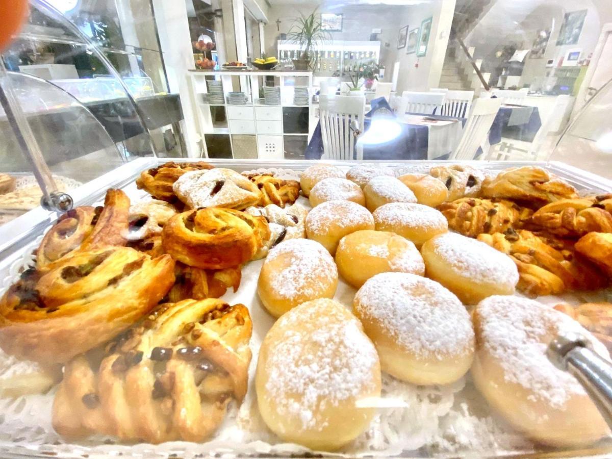 Hotel Maioli Misano Adriatico Zewnętrze zdjęcie