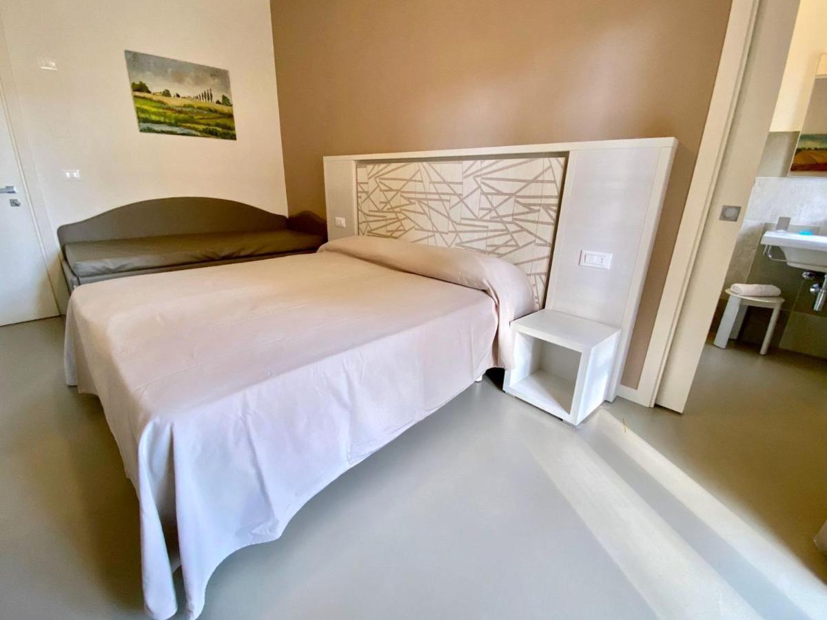 Hotel Maioli Misano Adriatico Zewnętrze zdjęcie