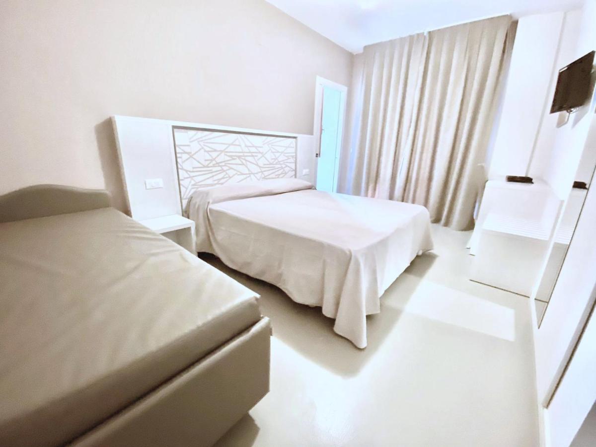 Hotel Maioli Misano Adriatico Zewnętrze zdjęcie