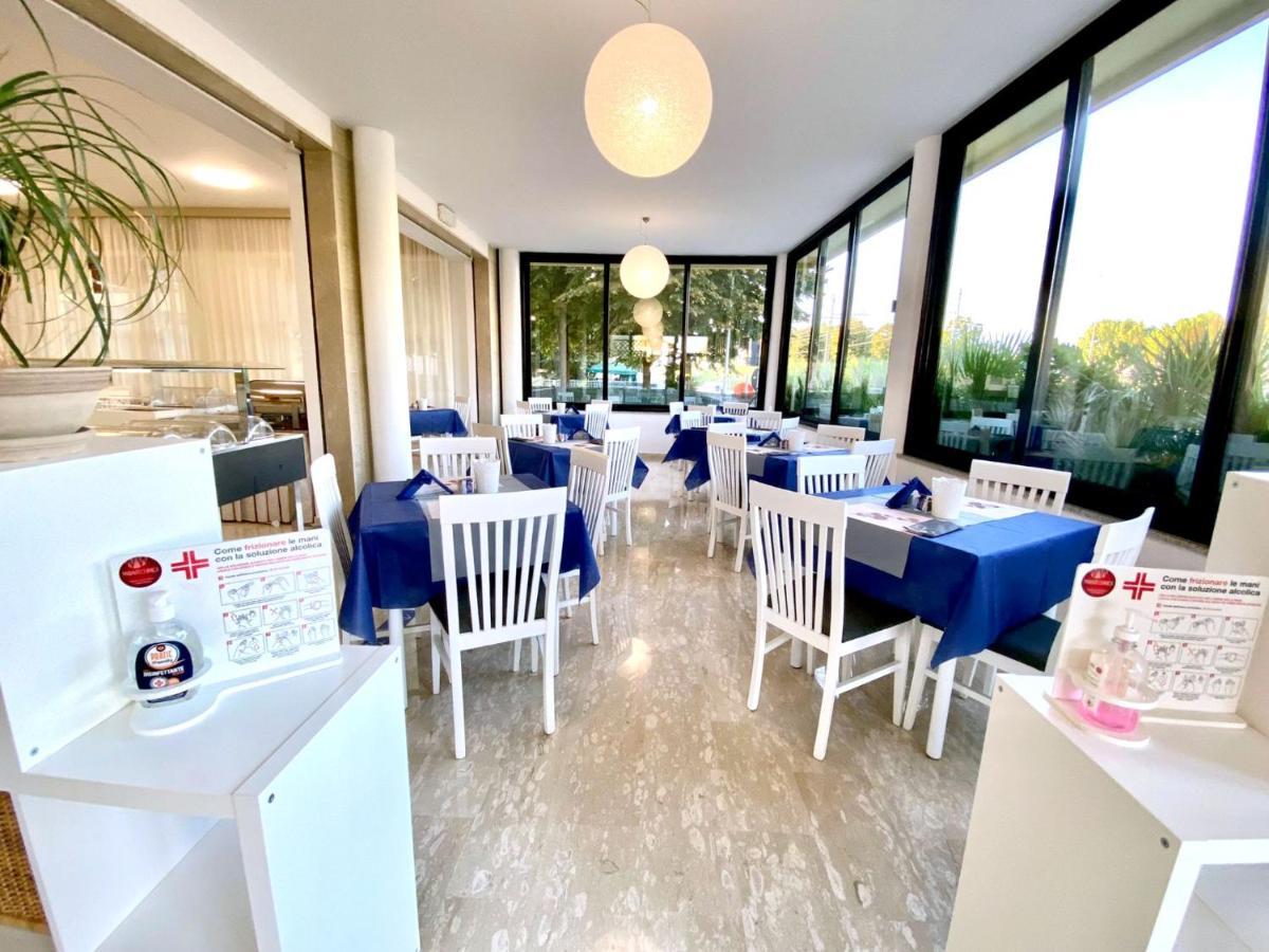 Hotel Maioli Misano Adriatico Zewnętrze zdjęcie